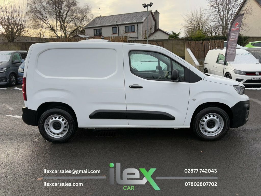 Peugeot Partner 1.5L Grip NU21ZHE White #4