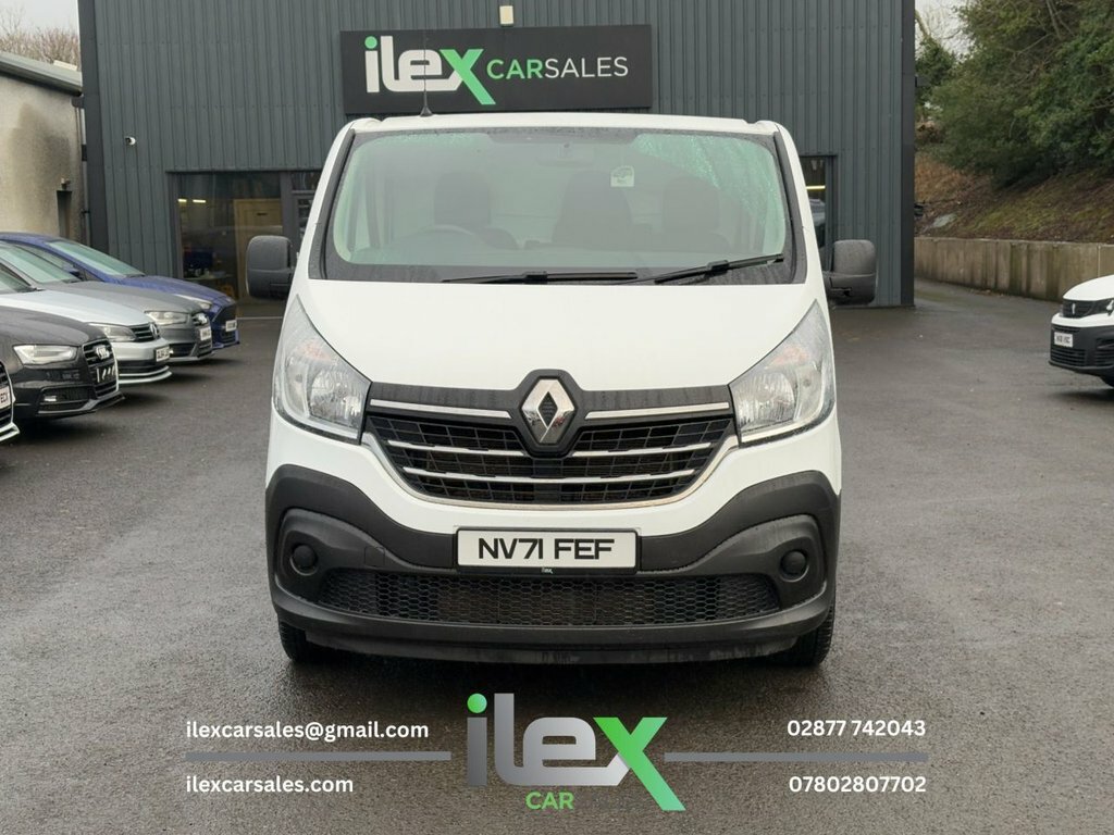 Renault Trafic 2L Business NV71FEF White #2