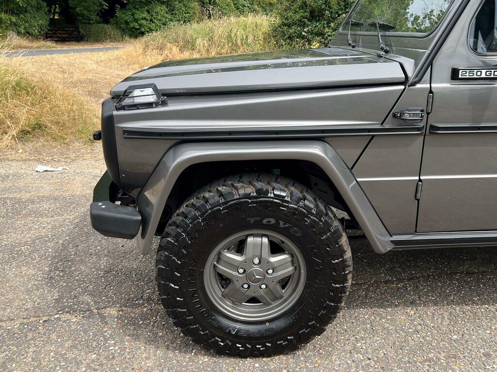 Mercedes-Benz G Class Diesel #5