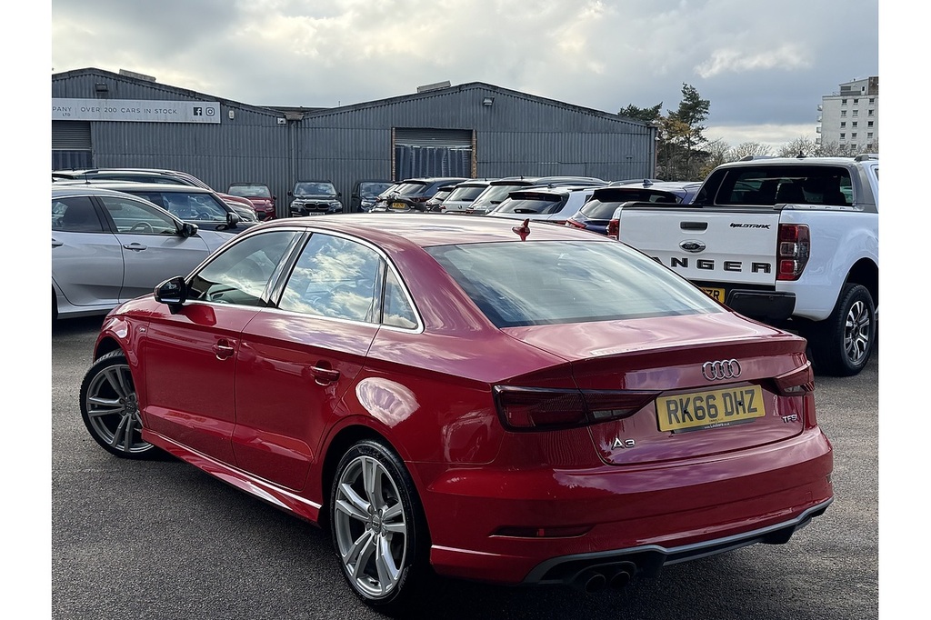 Audi A3 Tfsi Cod S Line RK66DHZ Red #2