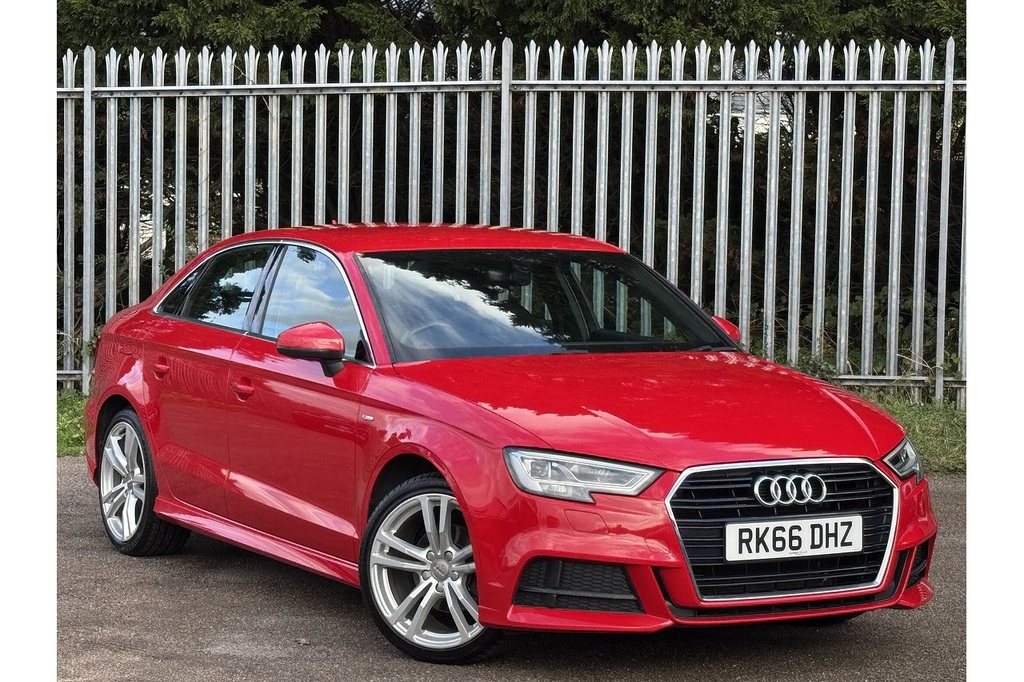 Audi A3 Tfsi Cod S Line Red