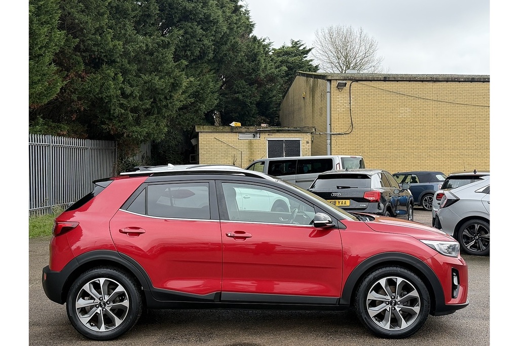 Kia Stonic T-gdi 4 CF68DZR Red #6