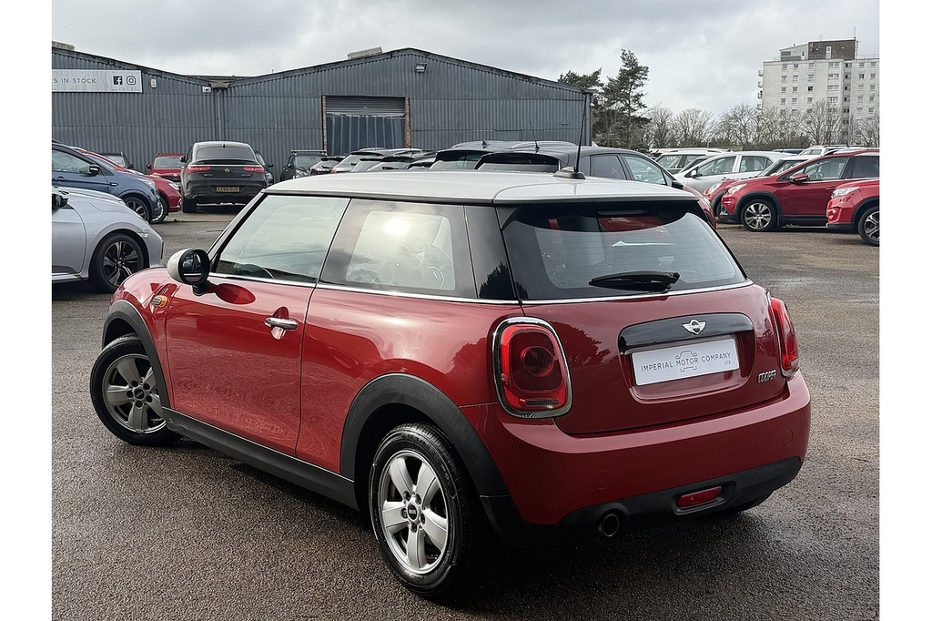 Mini Hatch Cooper Red #2