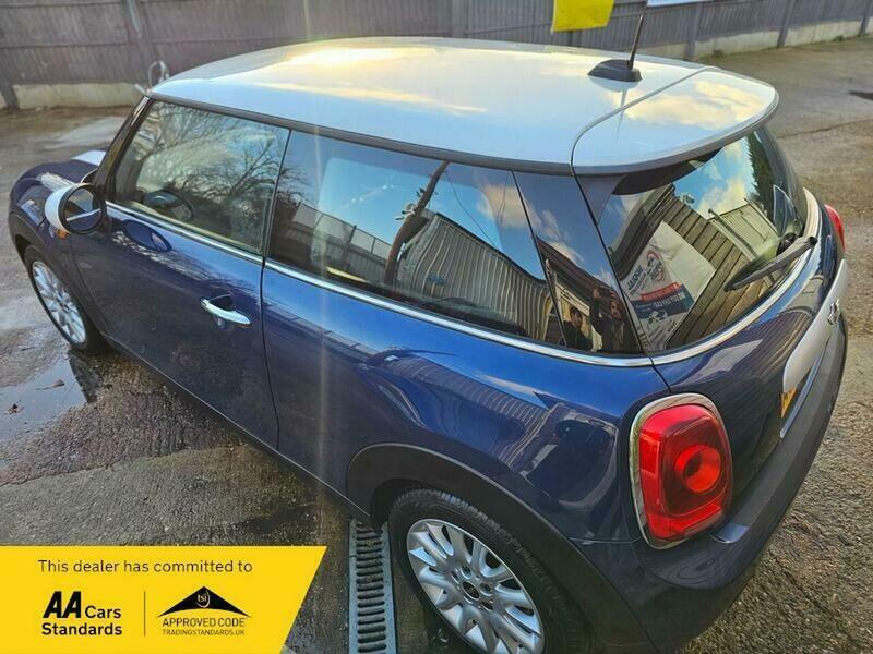 Mini Hatch 1.5 Cooper Hatchback AU64VXJ Blue #4