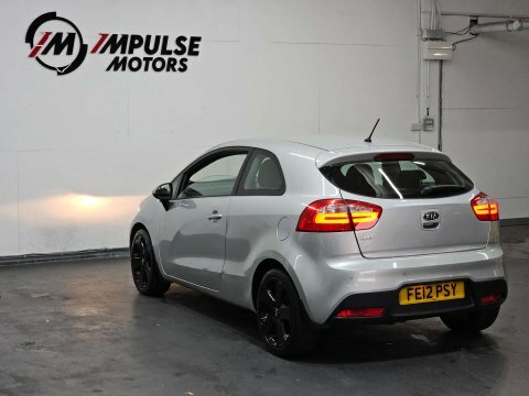 Kia RIO 1.4 3 FE12PSY Silver #6