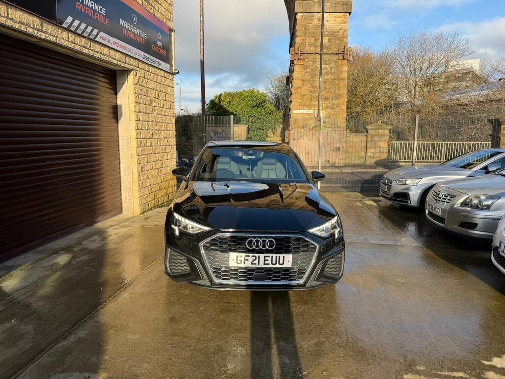 Audi A3 Hatchback 1.5 Tfsi 35 S Line Sportback S Tronic Eu GF21EUU Black #2