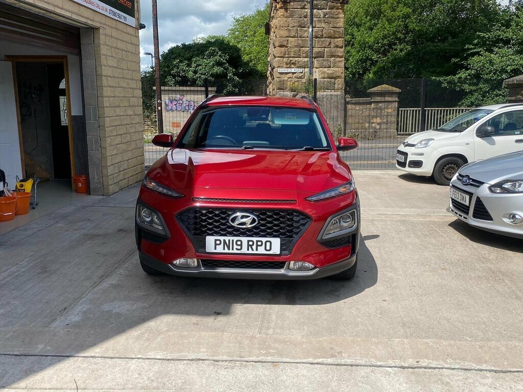 Hyundai Kona Suv 1.0 T-gdi Se Euro 6 Ss 201919 PN19RPO Red #2