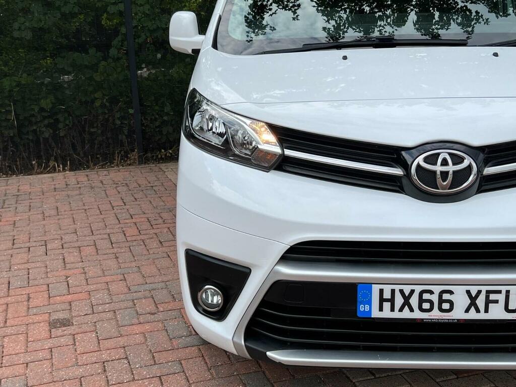 Toyota PROACE Panel Van 2.0D Comfort Medium Panel Van Mwb Euro 6 White #5