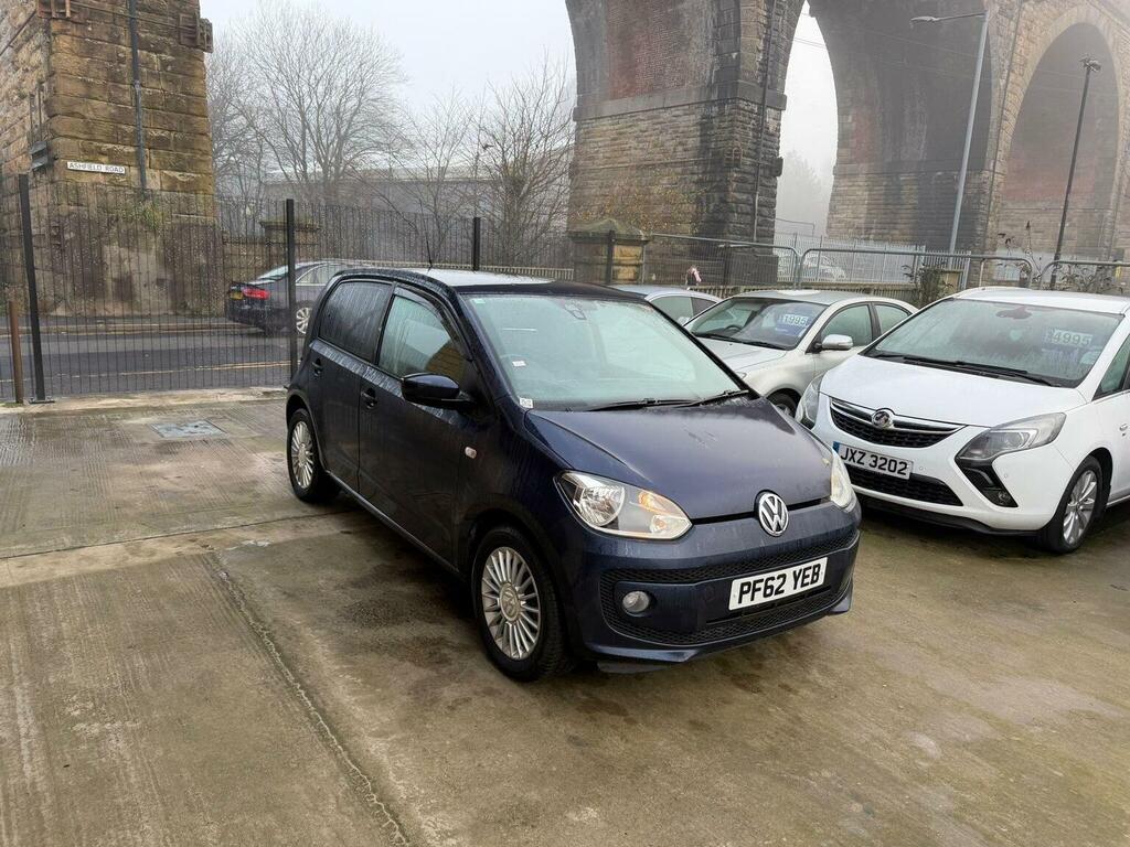 Volkswagen Up Hatchback 1.0 Club Up Hatchback Blue