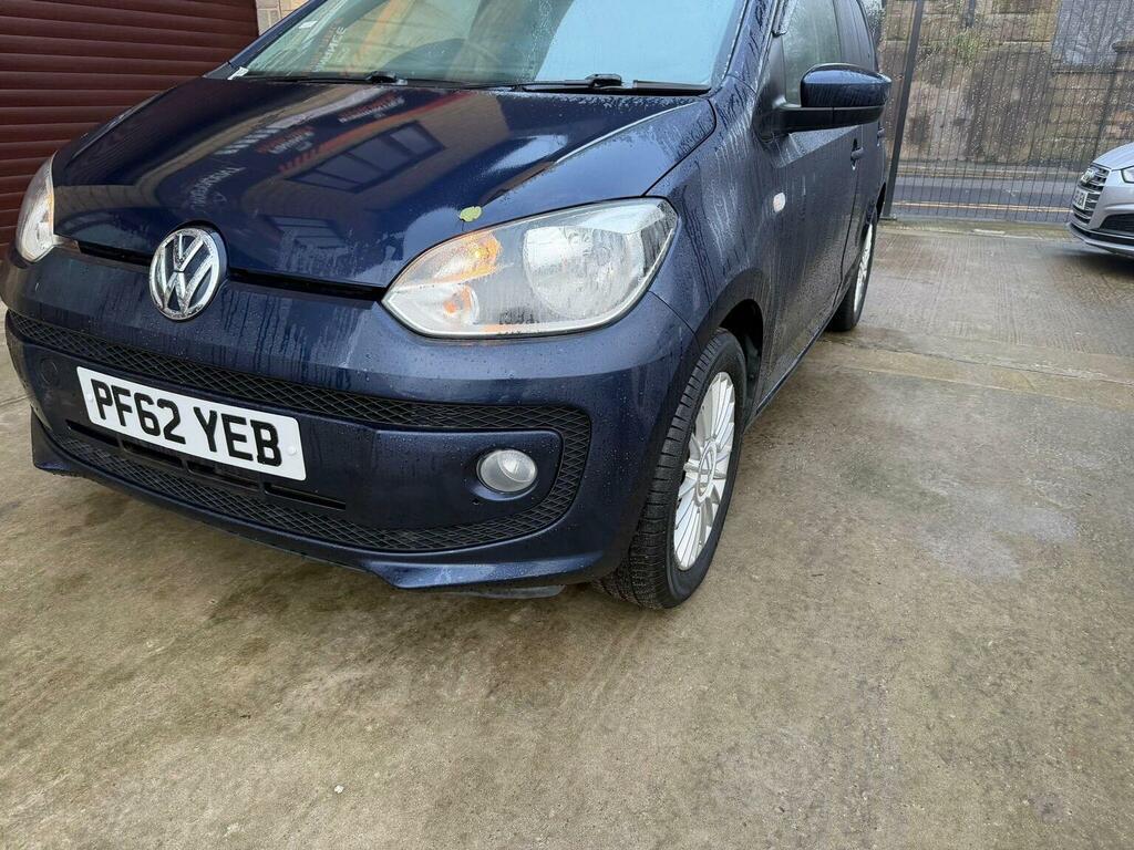 Volkswagen Up Hatchback 1.0 Club Up Hatchback Blue #4
