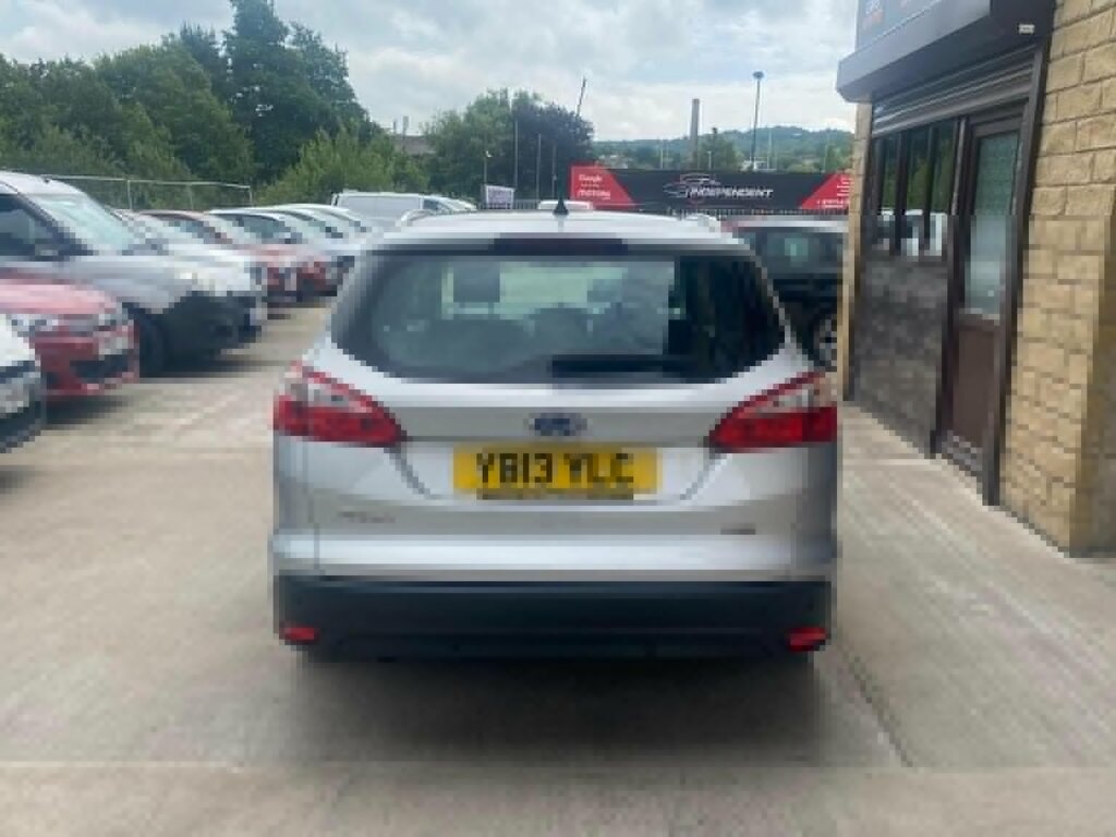 Ford Focus Estate 1.6 Tdci Econetic Zetec Euro 5 Ss 2 YB13YLC Silver #6
