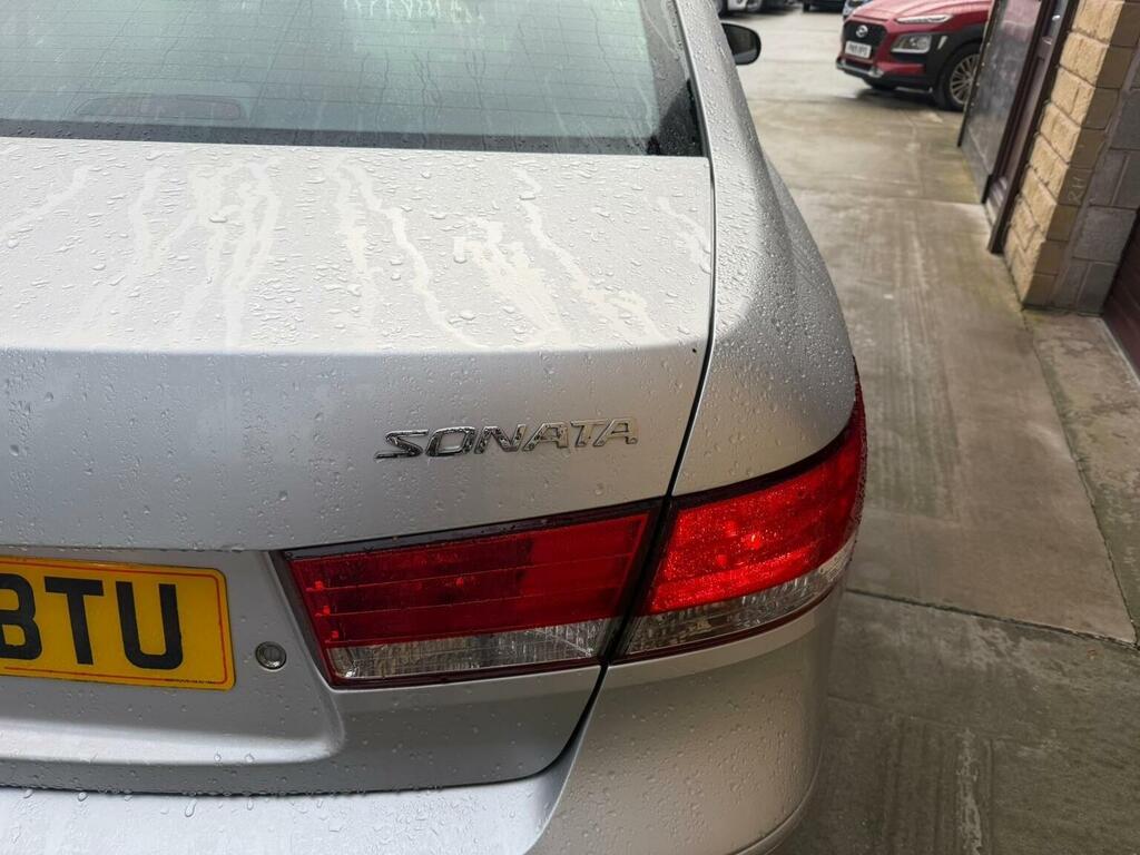 Hyundai Sonata Saloon 2.0 Crdi Style 201060 Silver #3