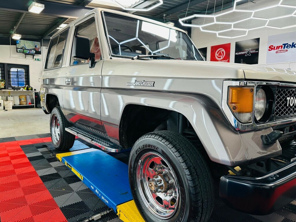 Toyota Land Cruiser 2.5 Td II #2