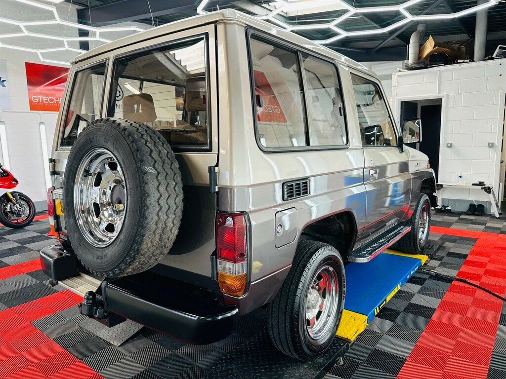 Toyota Land Cruiser 2.5 Td II #6