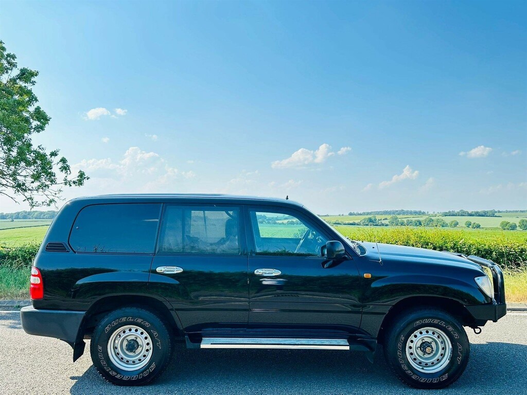 Toyota Land Cruiser Amazon Amazon Fja-300 Zx 3.3 Black #4