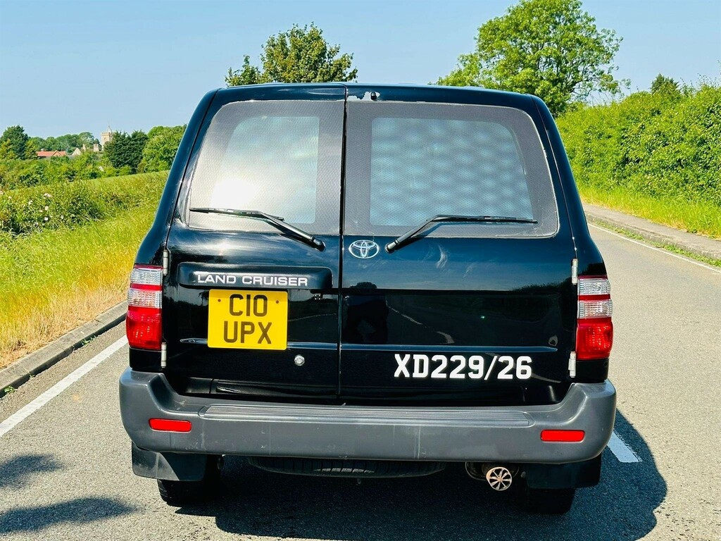 Toyota Land Cruiser Amazon Amazon Fja-300 Zx 3.3 Black #6
