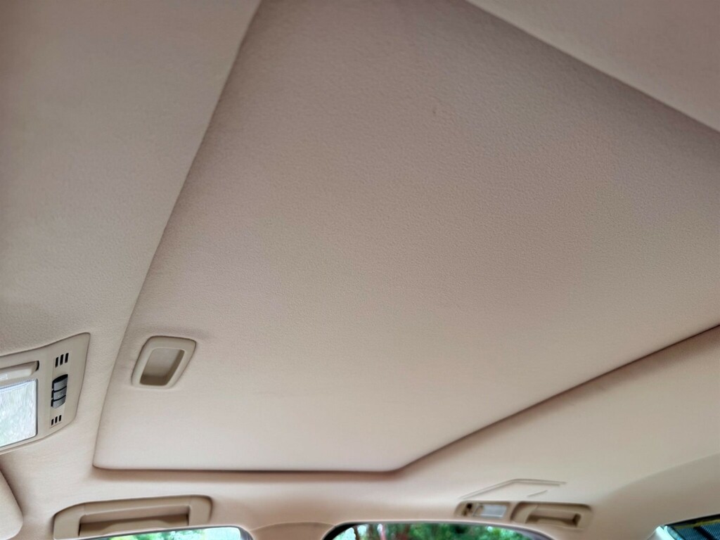 Lexus LS Saloon Black #68