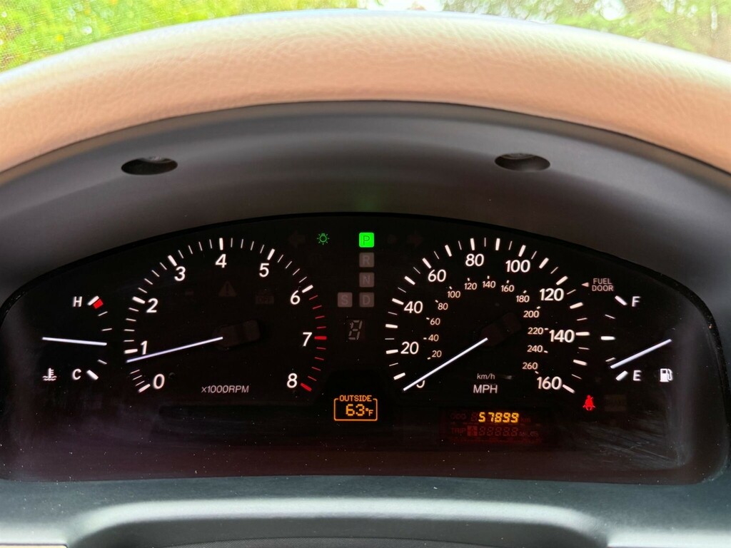 Lexus LS Saloon Black #51