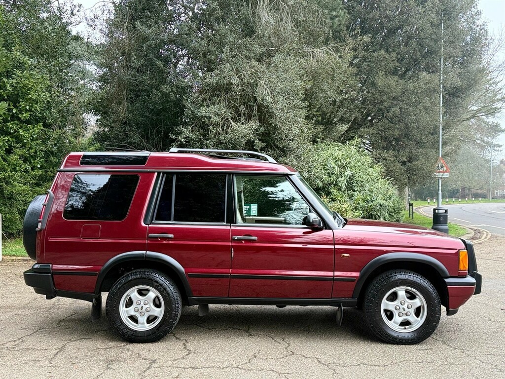 Land Rover Discovery 2.5 Td5 Es Premium Station Wagon  #3
