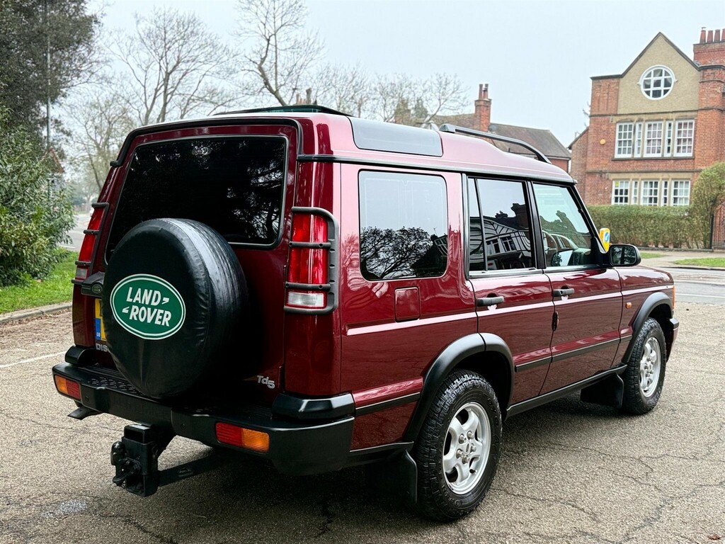 Land Rover Discovery 2.5 Td5 Es Premium Station Wagon  #4
