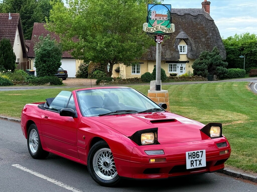 Mazda RX-7 2.4 Turbo Red