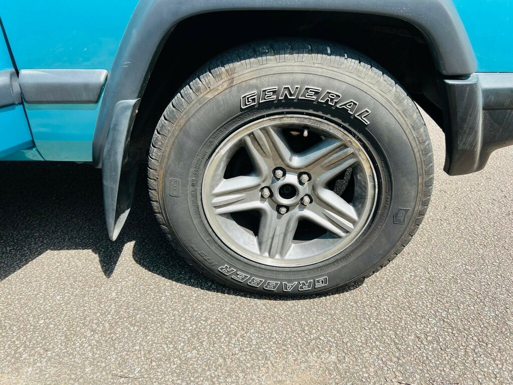 Jeep Cherokee 4.0 Limited Grey #9
