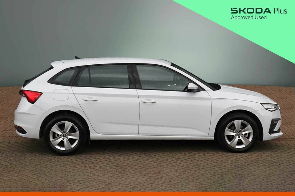 Skoda Scala 1.0 Tsi 116 Se Edition GF25VWU White #4