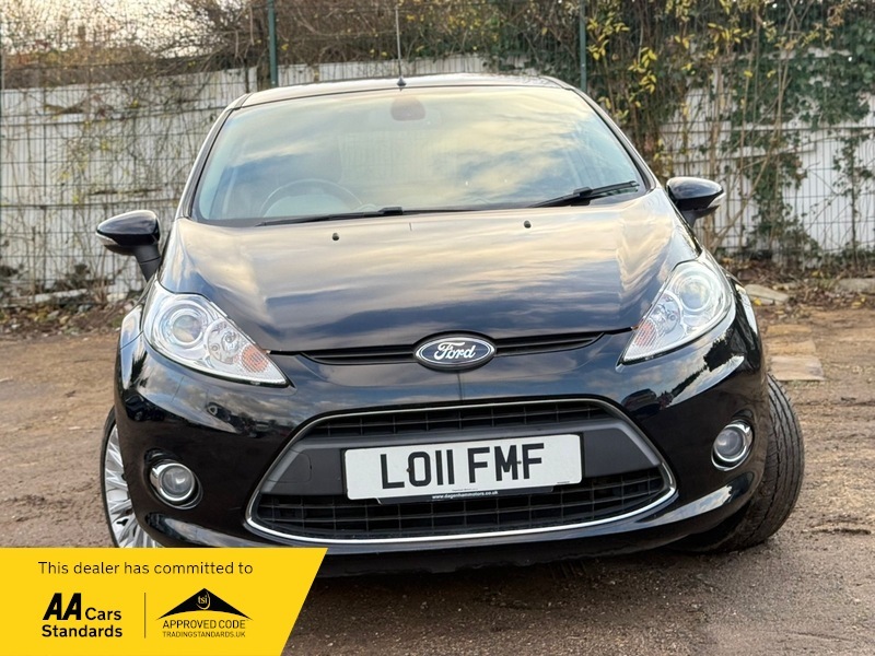 Ford Fiesta 1.4 Titanium Hatchback Black #5