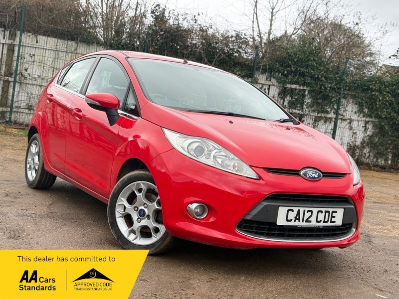 Ford Fiesta 1.4 Zetec Hatchback CA12CDE Red #4