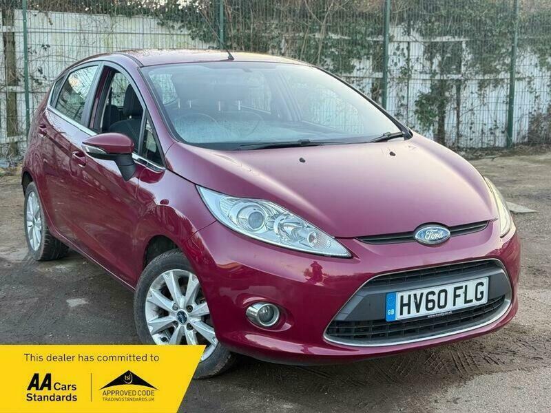 Ford  1.0 Ecoboost Titanium Vignale Hatchback Blue #1