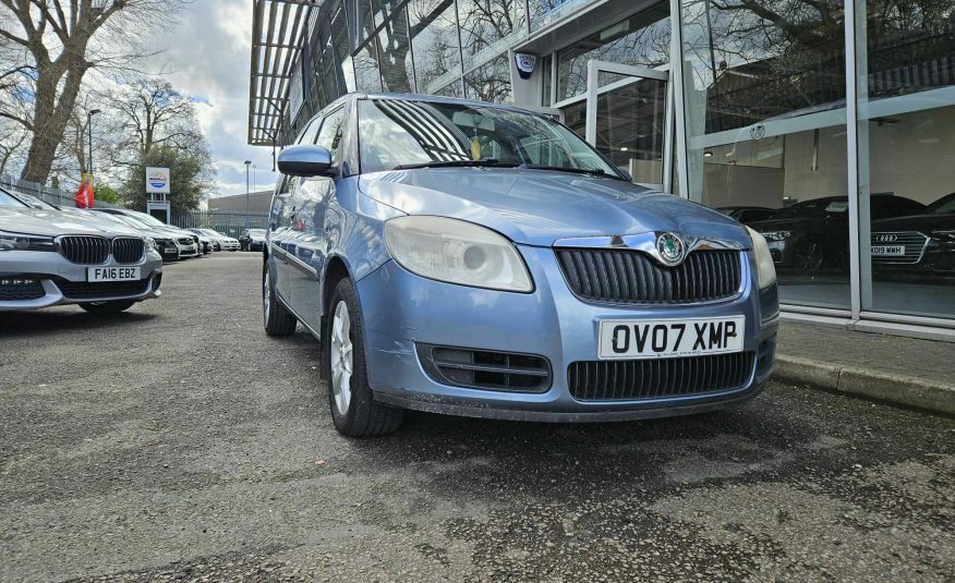Skoda Roomster 1.6 16V 2 Tiptronic Blue #2