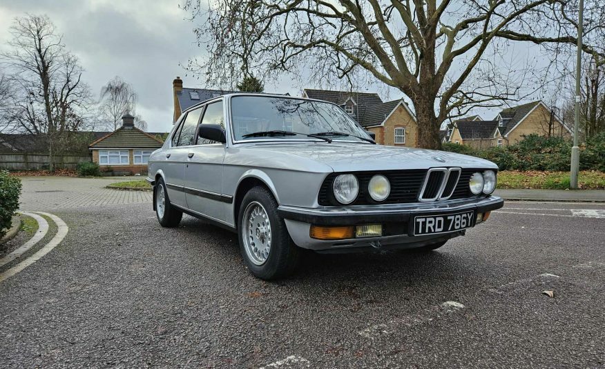 BMW 5 Series Saloon TRD786Y Silver #4