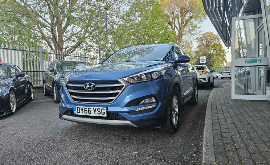 Hyundai Tucson 1.7 Crdi Blue Drive Se Nav Euro 6 DY66YSG Blue