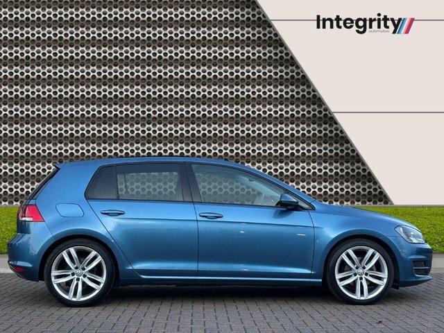 Volkswagen Golf 2016 2.0 Tdi Bluemotion Tech Gt Edition Hatchback Blue #3