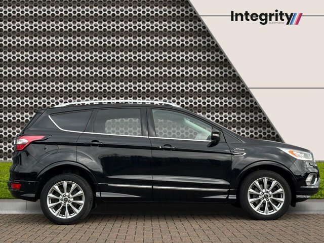 Ford Kuga 2018 2.0 Tdci Vignale Suv Powershift Aw Black #3