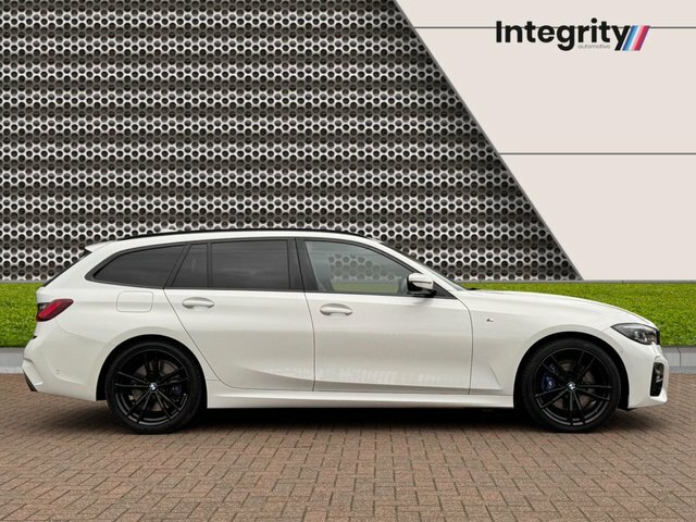 BMW 3 Series 2021 2.0 320I M Sport Touring Euro SV71WDX White #2