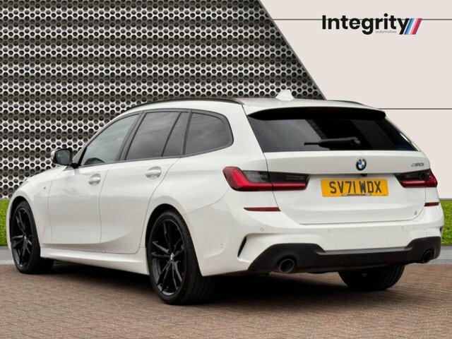 BMW 3 Series 2021 2.0 320I M Sport Touring Euro SV71WDX White #5