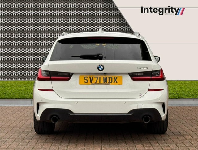 BMW 3 Series 2021 2.0 320I M Sport Touring Euro SV71WDX White #4