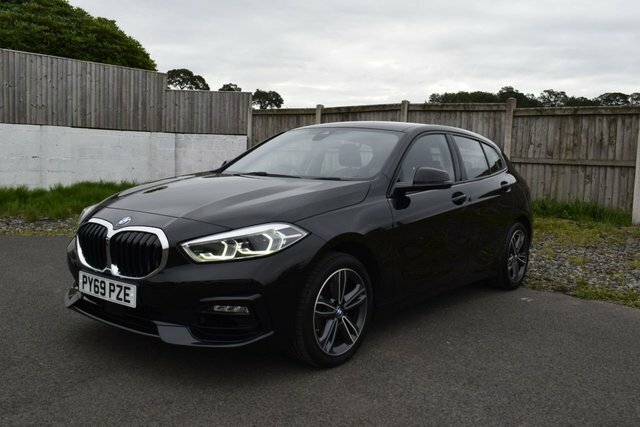 BMW 1 Series 1.5 118I Sport Hatchback Euro 6 Black #3