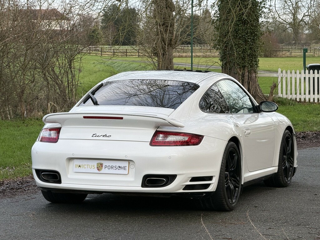 Porsche 911 3.6 997 Turbo AJ56HZZ White #4