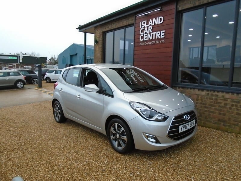 Hyundai Ix20 1.4 Blue Drive Se Only 18 000 Miles From New Blue #2