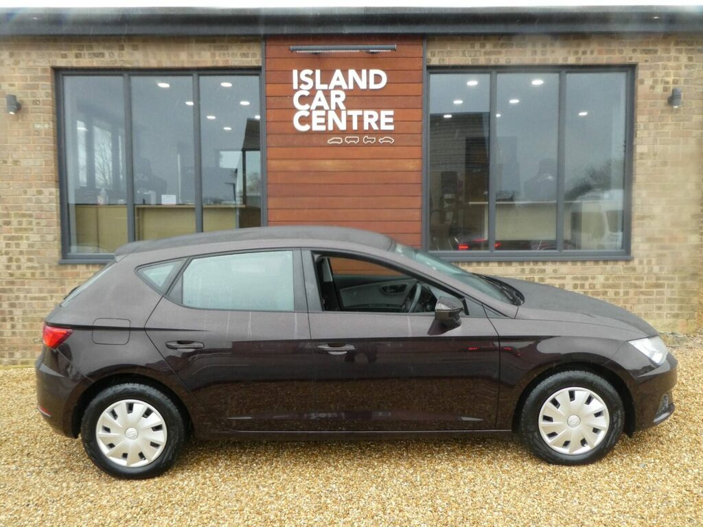 Seat Leon Hatchback 1.6 Tdi S One Owner From New Purple #2