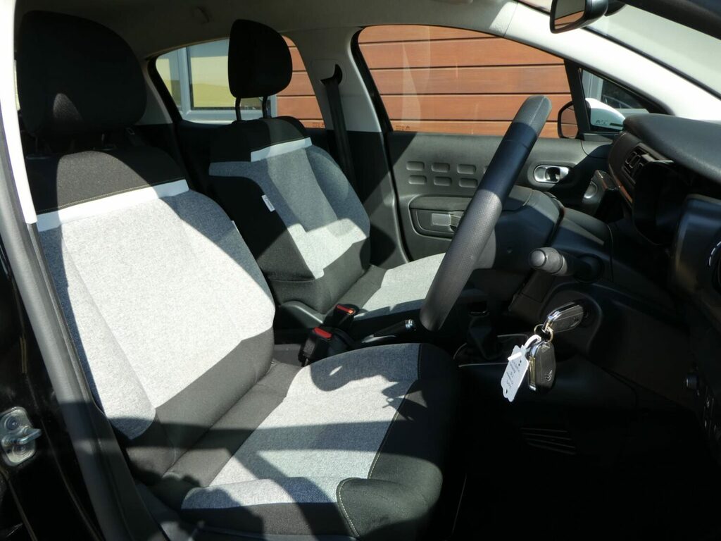 Citroen C3 Hatchback Special Edition 1.2 Puretech 82 Origins Black #2