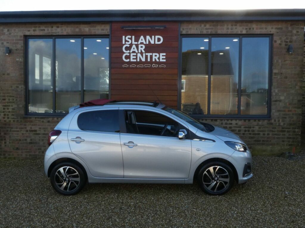 Peugeot 108 Top Opening Roof Hatchback 1.0 72 Collection Silver