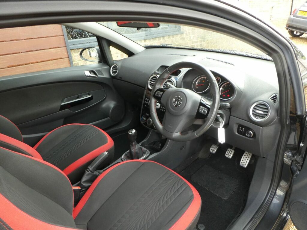 Vauxhall Corsa 1.4 Sri Low Mileage DU64CWZ Black #3
