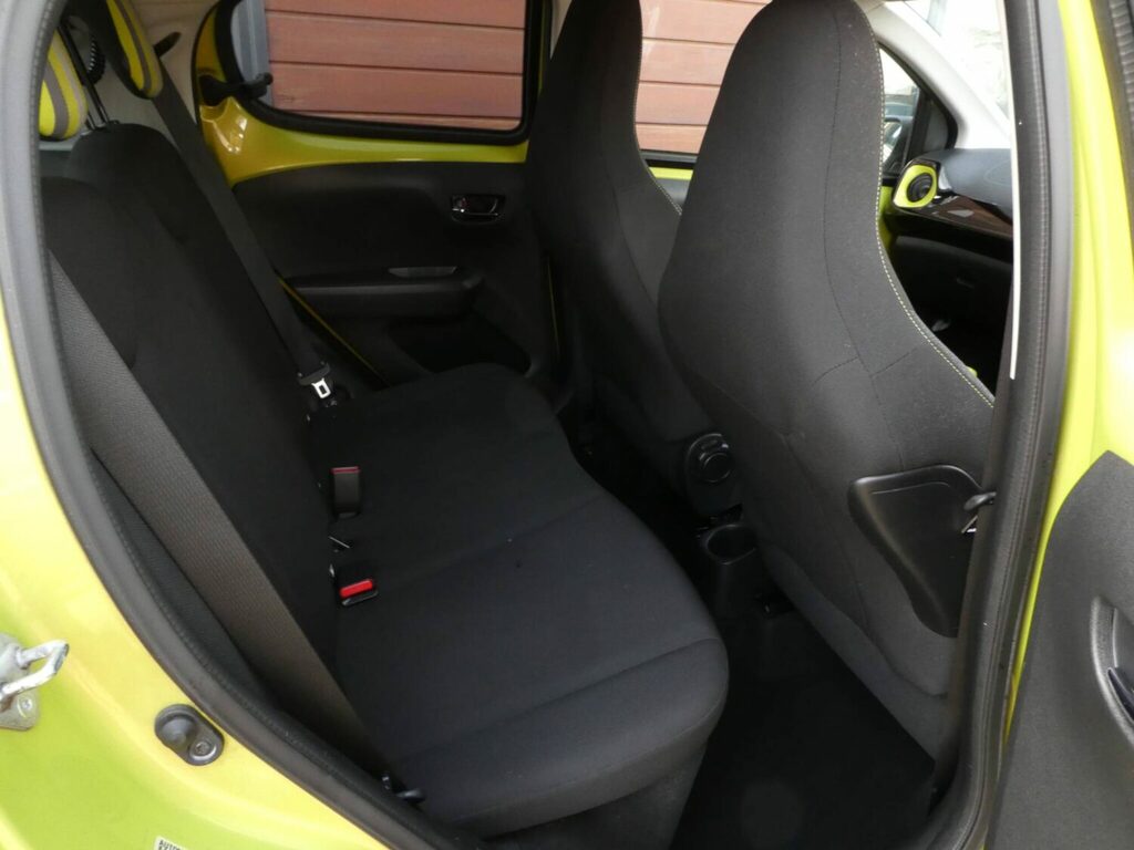 Peugeot 108 Hatchback 1.0 72 Collection Only Covered 24 1 DN19HFB Green #4