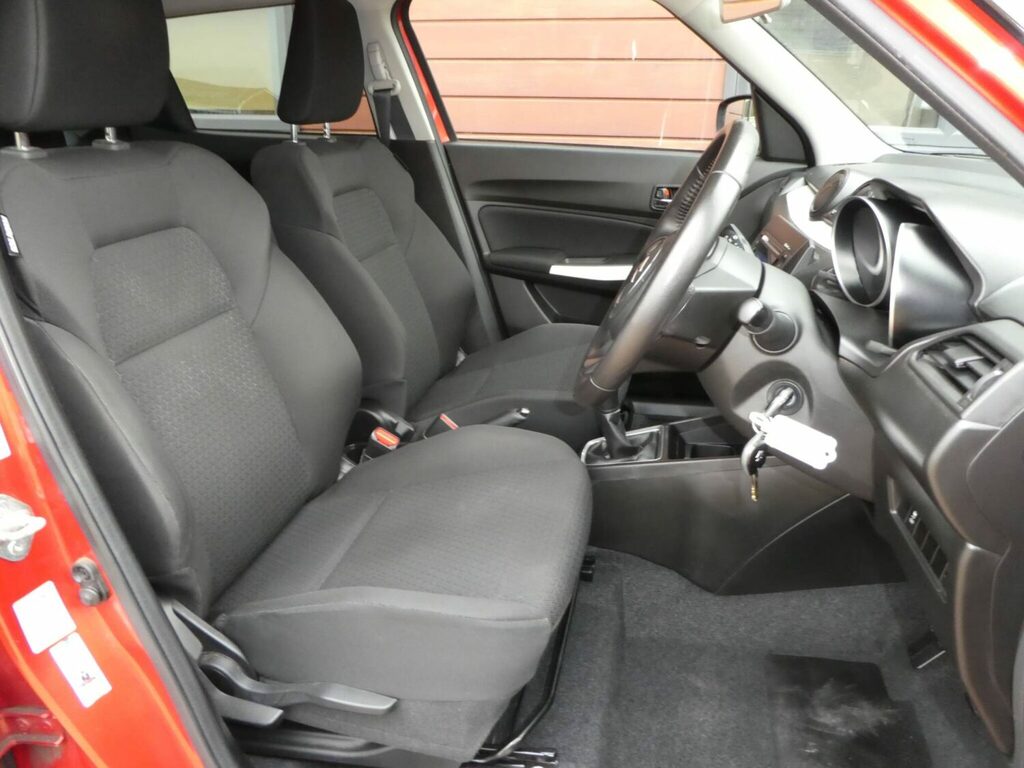 Suzuki Swift Hatchback Special Editions 1.2 Dualjet Attitude GU69TDZ Red #5