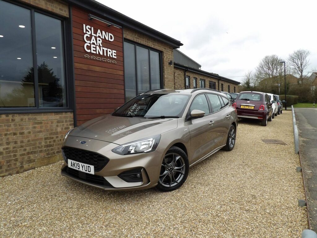 Ford Focus Estate 1.0 Ecoboost 125 St-line Only Covered Silver