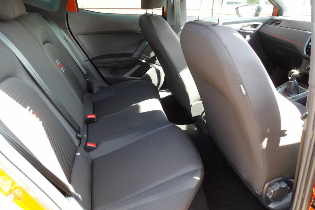 Seat Ibiza Hatchback 1.0 Tsi 95 Fr Ez EY62TVO Orange #2