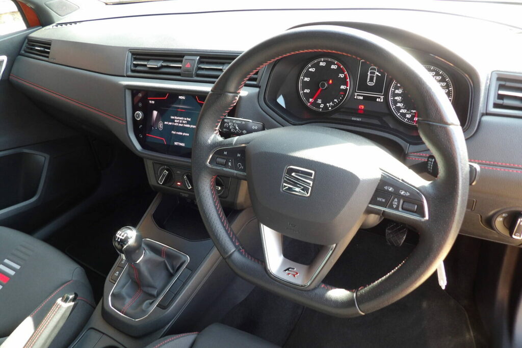 Seat Ibiza Hatchback 1.0 Tsi 95 Fr Ez EY62TVO Orange #3